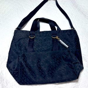 Tommy Hilfiger Tote